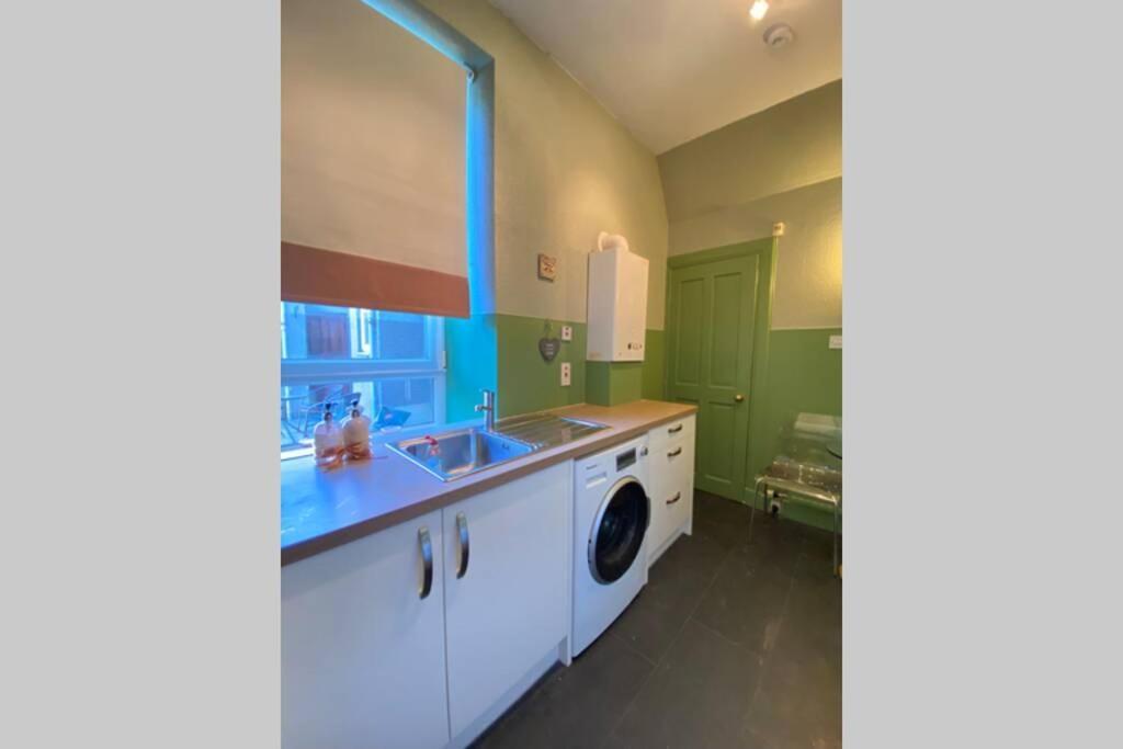 Old City Gem Flat Абърдийн Екстериор снимка
